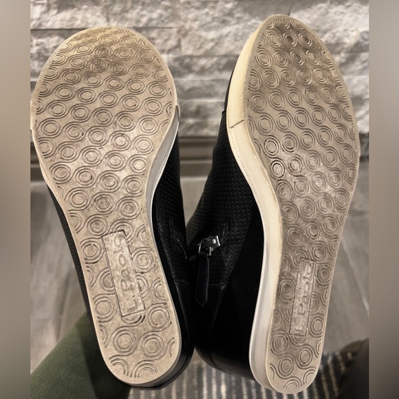 Linea Paolo Black Wedge Booties size 7 - Picture 5 of 5